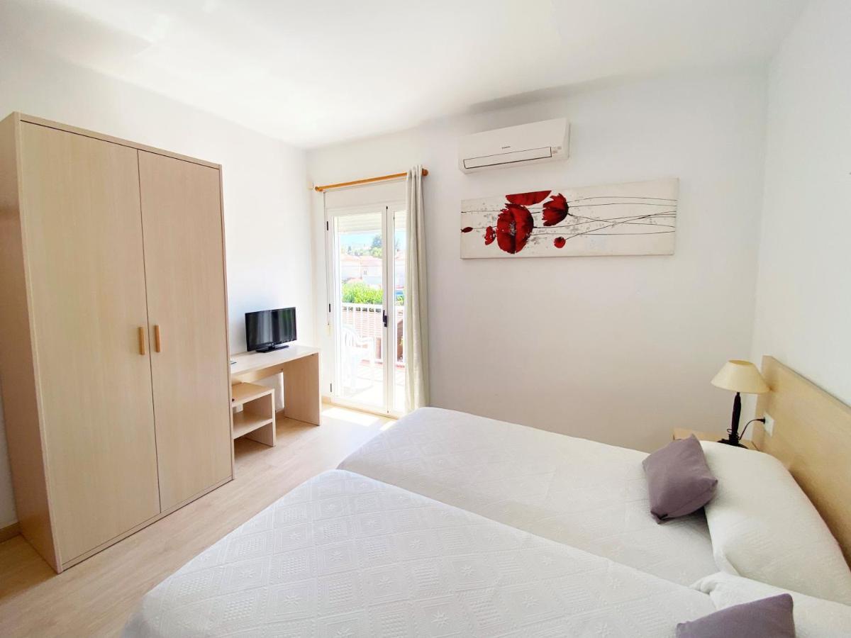 Habitaciones Camping Ferrer Пеньискола Экстерьер фото