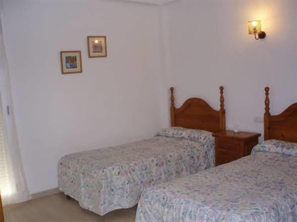 Habitaciones Camping Ferrer Пеньискола Экстерьер фото